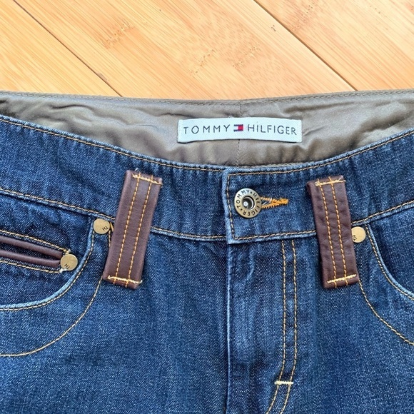 Tommy Hilfiger Vintage Y2K Blue Jeans Denim with Leather Belt Loops - Picture 4 of 8